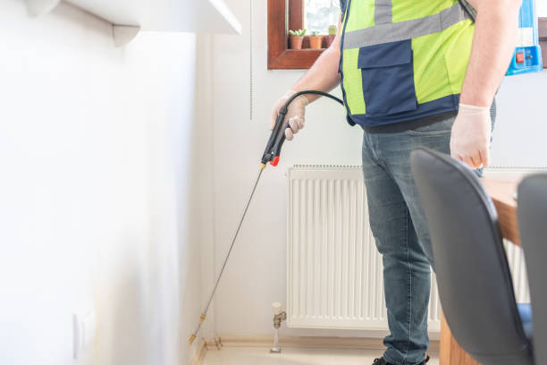 Best Mosquito Control Services  in Riverton, WY